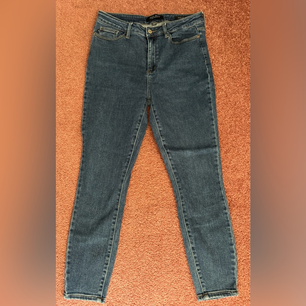 Judy Blue high rise skinny fit size 11/30 no distressing